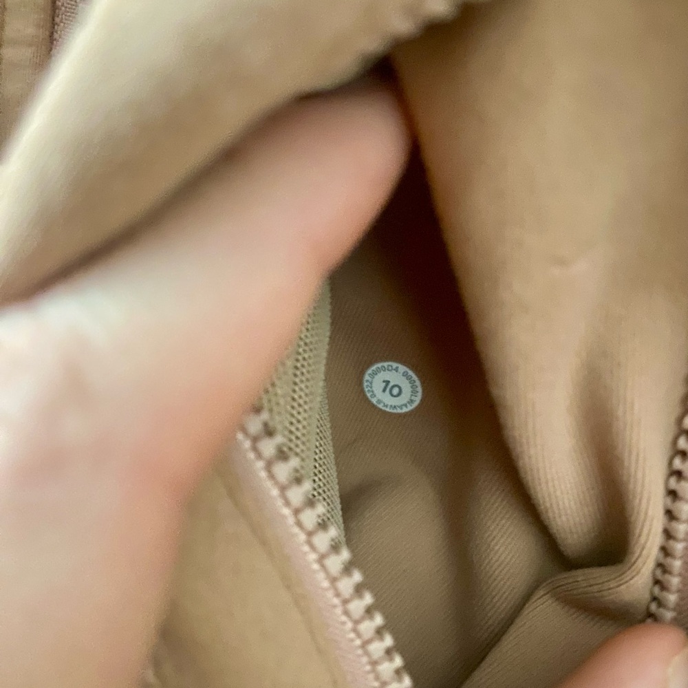 Lululemon Define - image 5